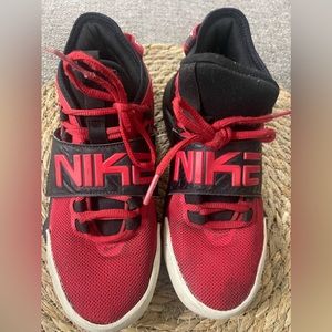 Nike Shoes | Nike Future Court 3